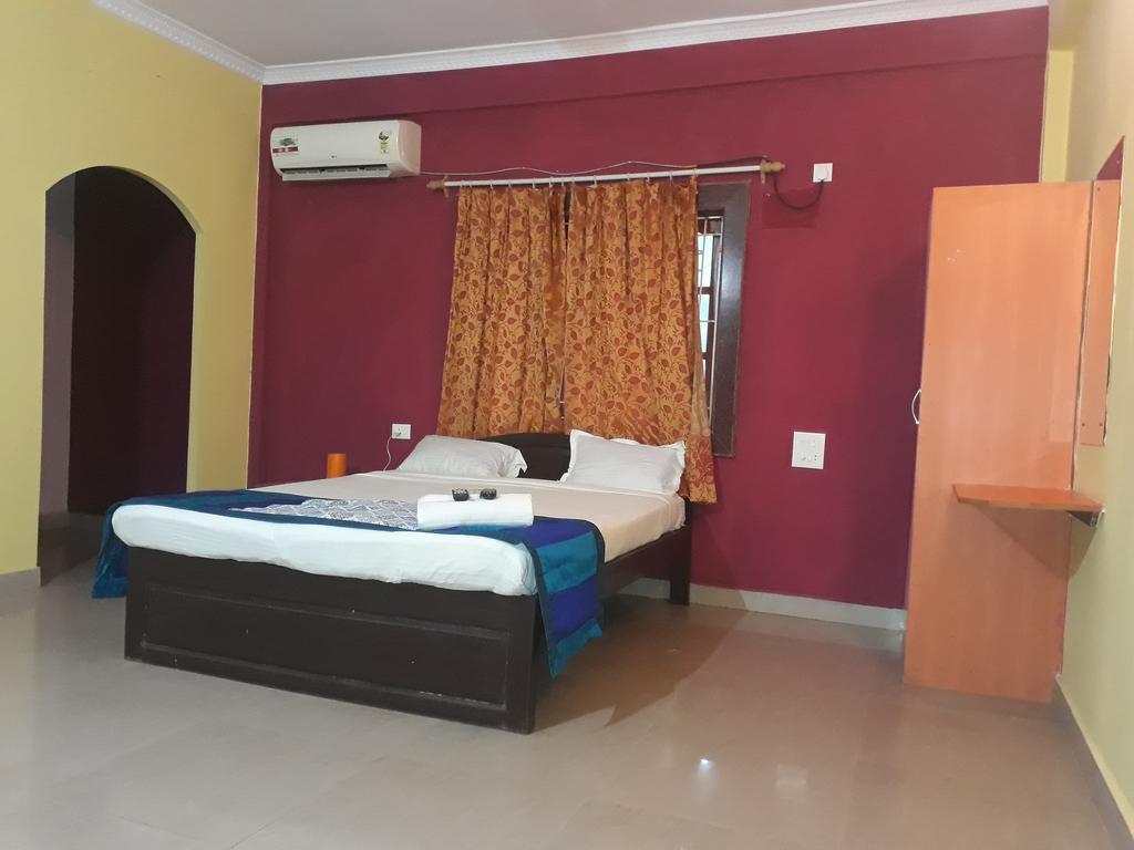 Midguard Sea View Hotel Goa Vieja Exterior foto
